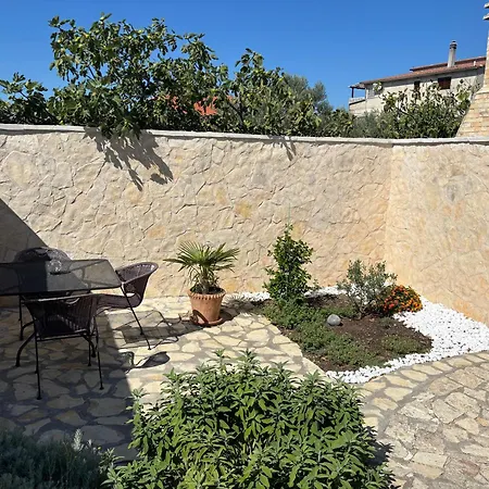 Appartamento Hramina